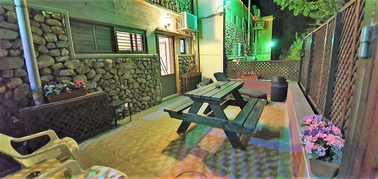 Aloni - Guest House Dead Sea Neve Zohar Exterior foto